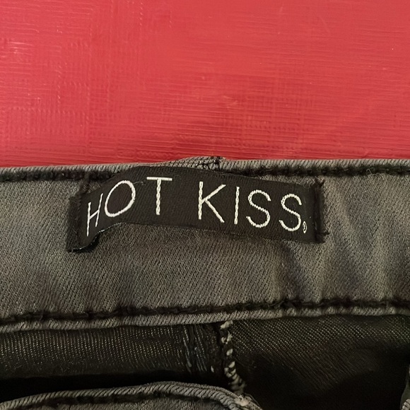 Fashion Nova Women's High Rise Skinny Jeans - Picture 10 of 10